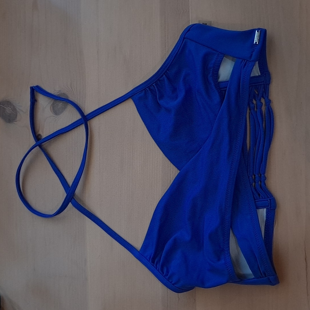 PINK Victoria's Secret bikini top, S